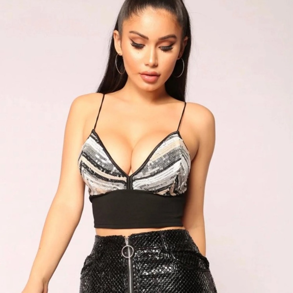 Fashion Nova Stella Star Sequins Bustier